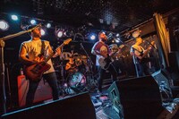 Joy Opposites（写真提供：アイビーレコード）