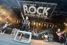 ONE OK ROCK（写真提供：rockin'on japan）