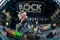 WANIMA（写真提供：rockin'on japan）