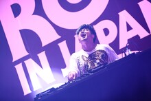 DJダイノジ（大谷ノブ彦）（写真提供：rockin'on japan）