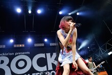 LiSA（写真提供：rockin'on japan）