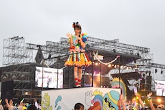 エビ中 夏の恒例 ファミえん でずぶ濡れ 水もしたたるいい中学生に 音楽ナタリー エビ中 夏の恒例 ファミえん でずぶ濡れ 水もしたたるいい中学生に 音楽ナタリー