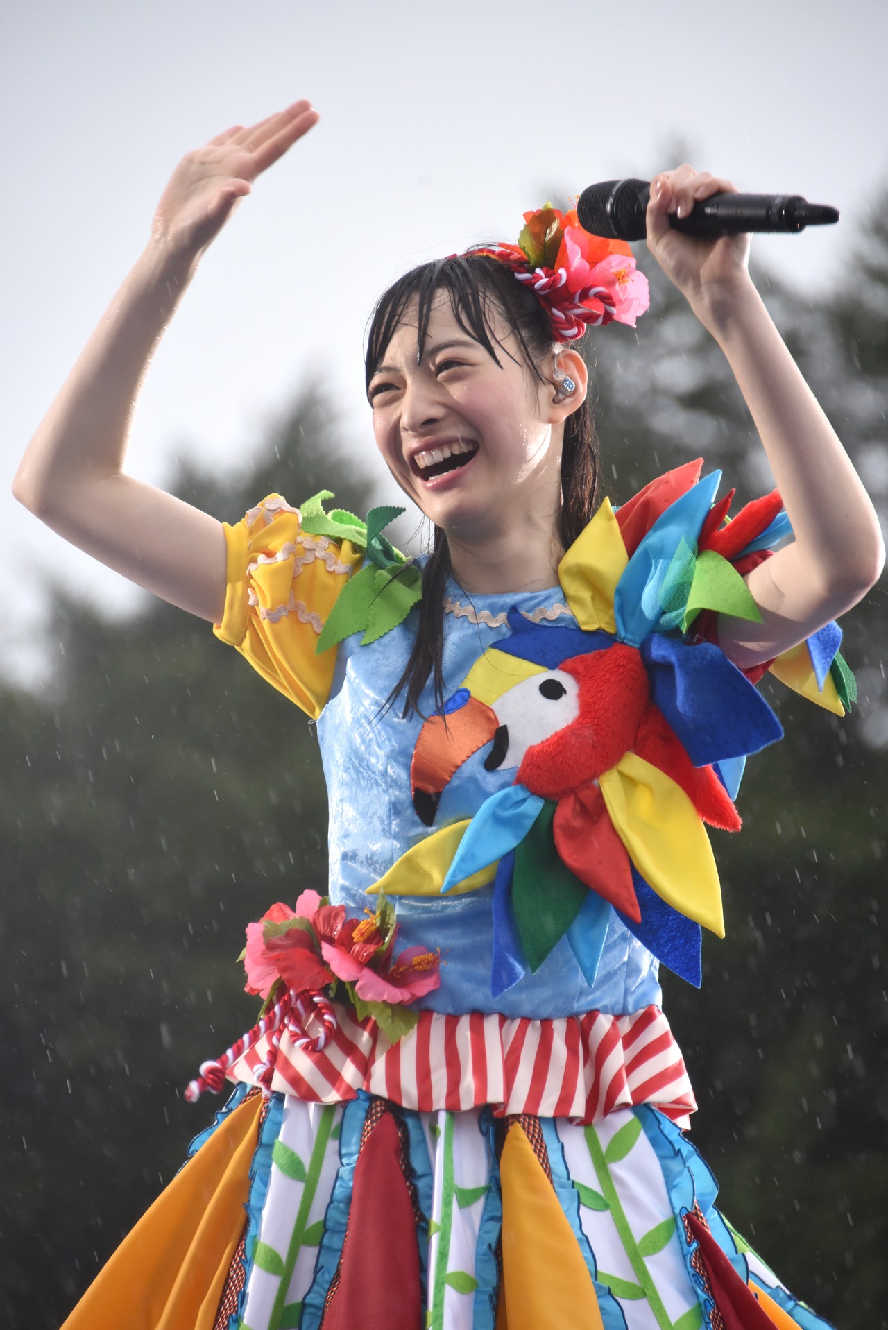 松野莉奈