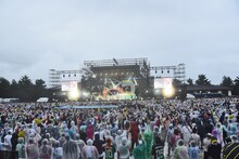 私立恵比寿中学「エビ中 夏のファミリー遠足 略してファミえん in 富士急 2016」の様子。