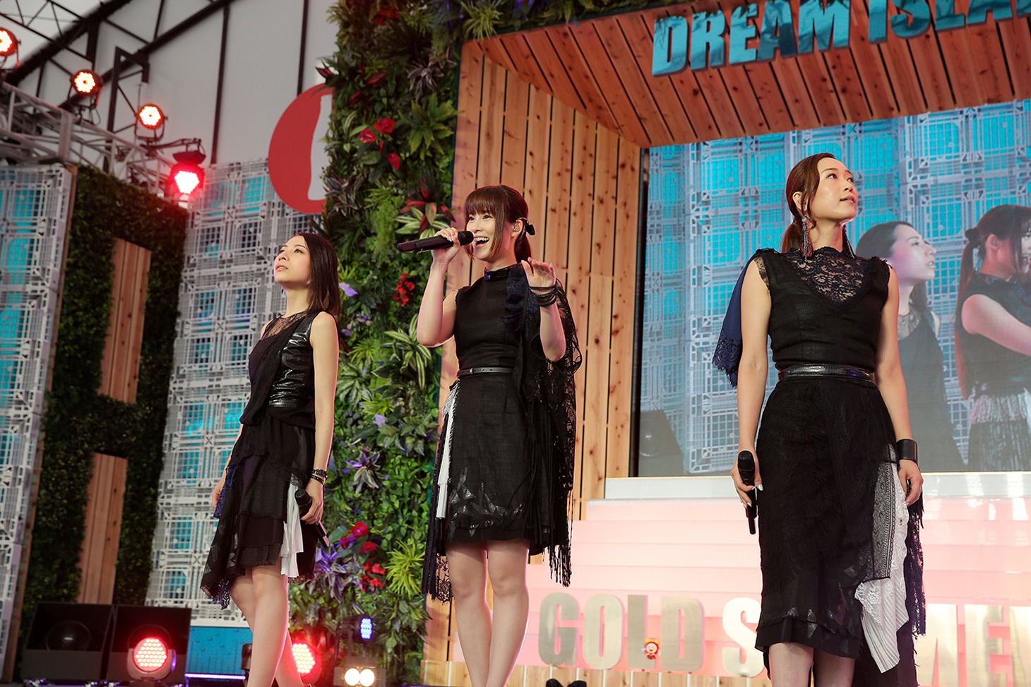 Kalafina（写真提供：SME Records）