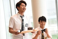 コーイチ（左）