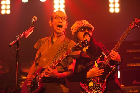 左から和嶋慎治、トニー内田こと内田雄一郎。(撮影:齋藤明)