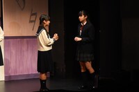 さくら学院「秋桜学園合唱部」ゲネプロの様子。