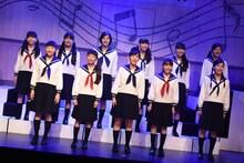 さくら学院「秋桜学園合唱部」ゲネプロの様子。