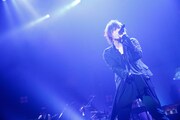 8月23日のZepp Tokyo公演の様子。（撮影：洲脇理恵［MAXPHOTO］）