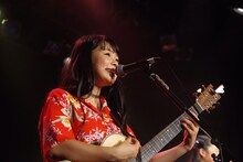 YOSHIKA（KANIKAPILA）（写真提供：EPICレコード）