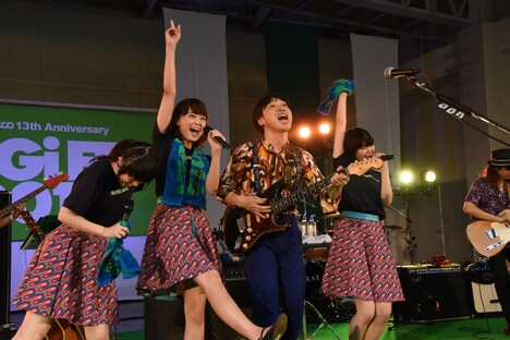 堂島孝平とNegicco。