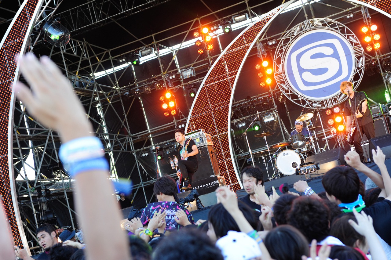 10-FEET