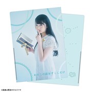 ナタリーストアで販売されるクリアファイル。