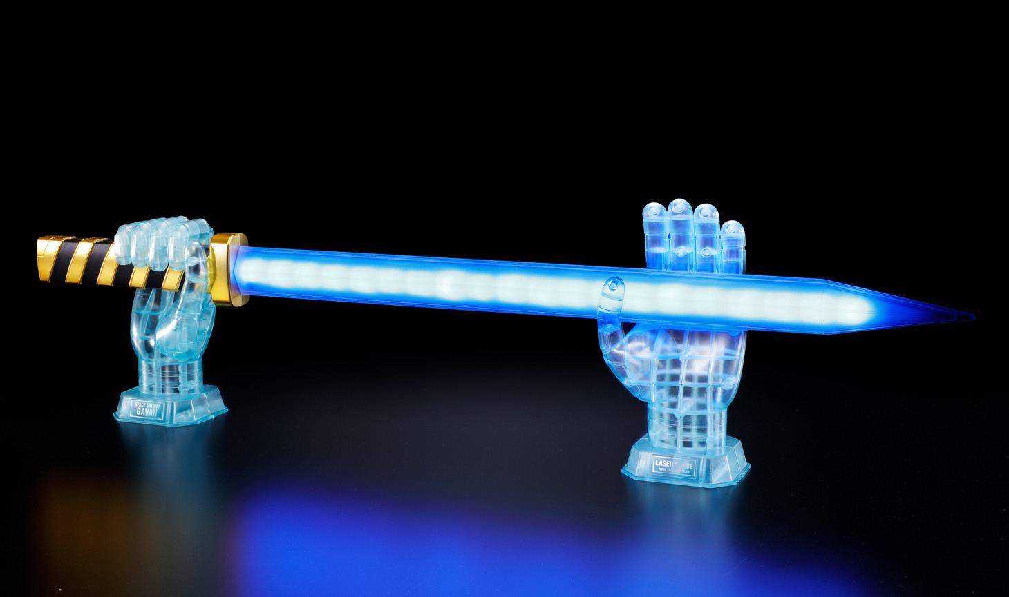 「TAMASHII Lab 宇宙刑事ギャバン レーザーブレード」見本 (c)東映