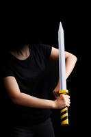 「TAMASHII Lab 宇宙刑事ギャバン レーザーブレード」使用例。 (c)東映