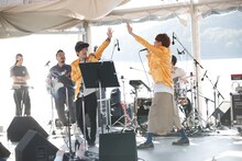 川谷絵音と愉快な仲間たち