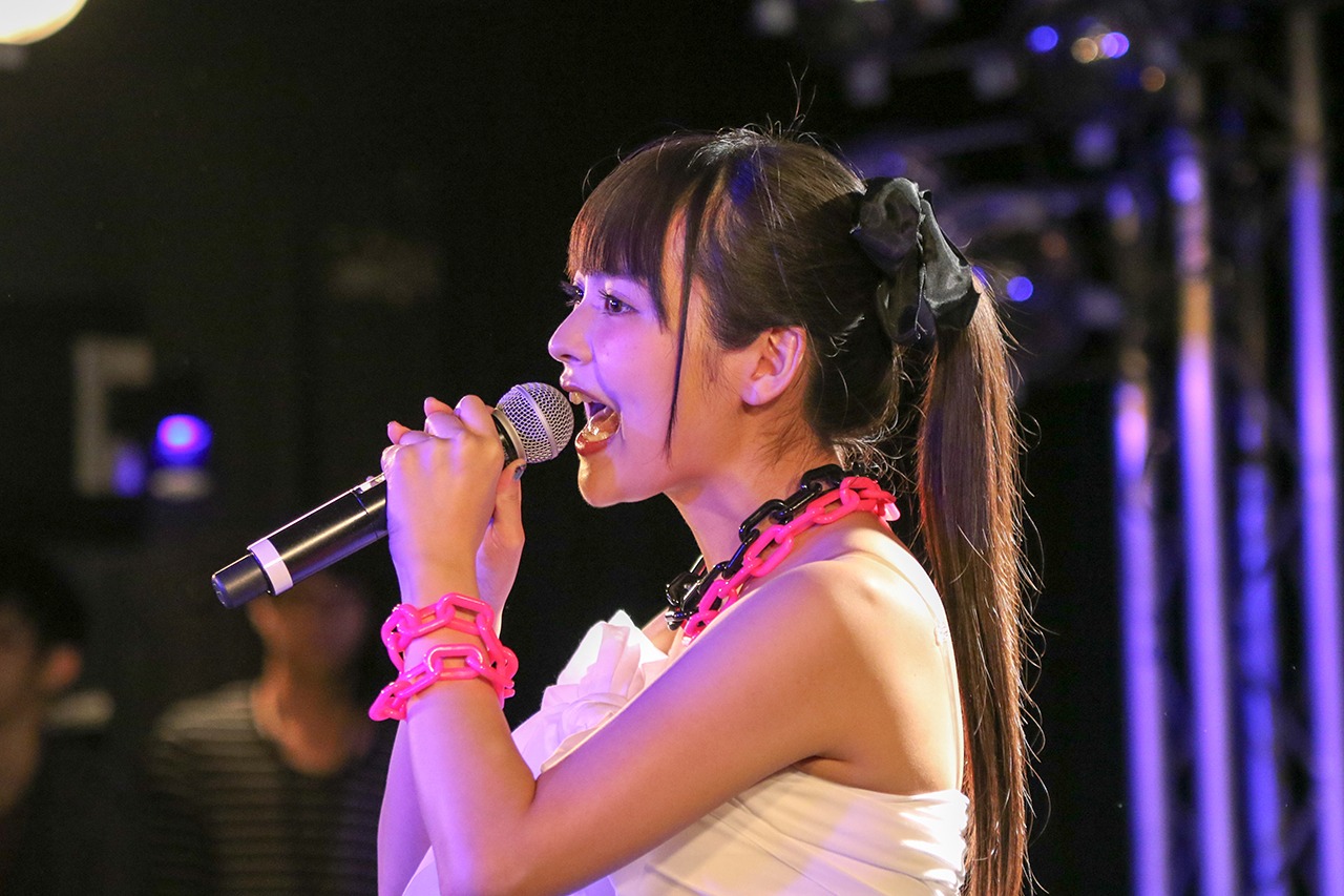 上坂すみれ