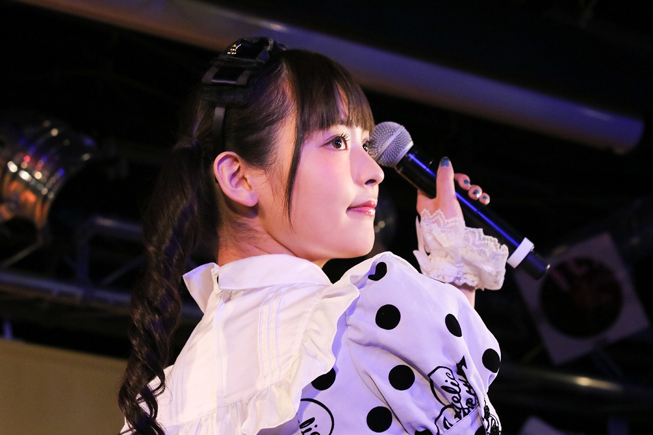 上坂すみれ