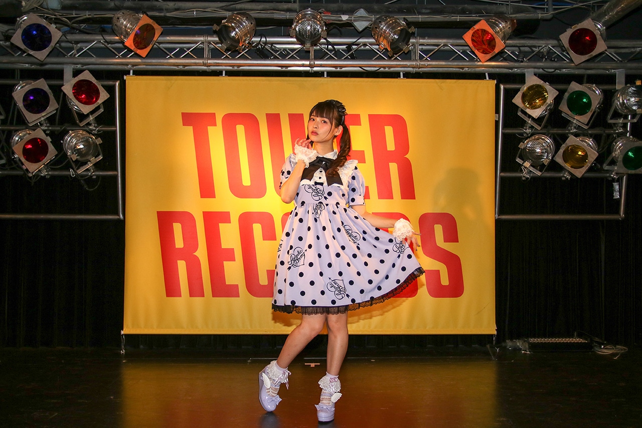 上坂すみれ