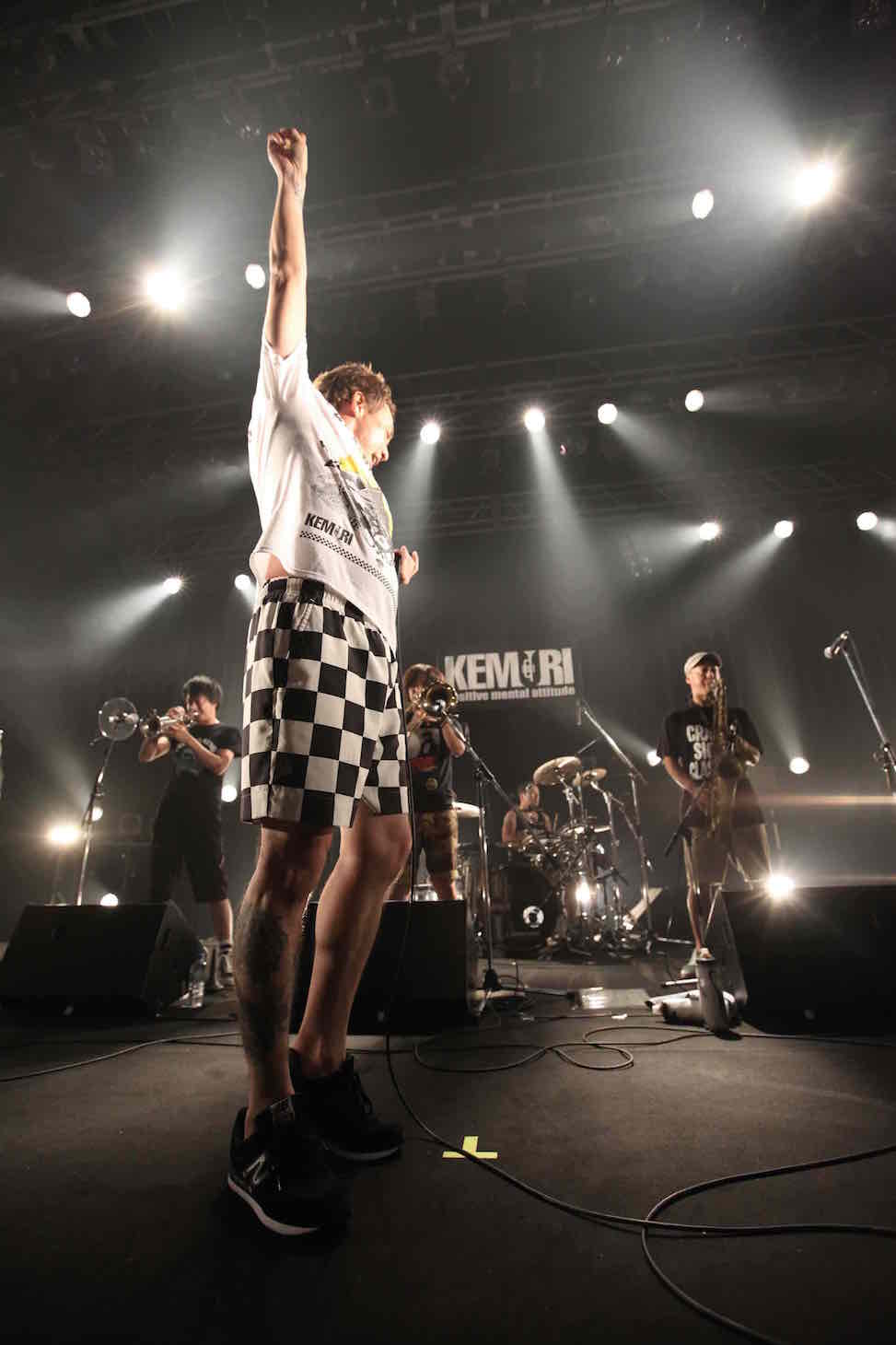 KEMURI（Photo by Wataru Umeda）