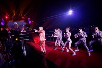 「JUNHO（From 2PM）Solo Tour 2016 "HYPER"」最終公演の様子。（写真提供：EPICレコード）