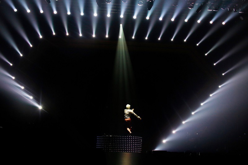 「JUNHO（From 2PM）Solo Tour 2016 "HYPER"」最終公演の様子。（写真提供：EPICレコード）