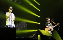 コブクロ（写真提供：Warner Music Japan）