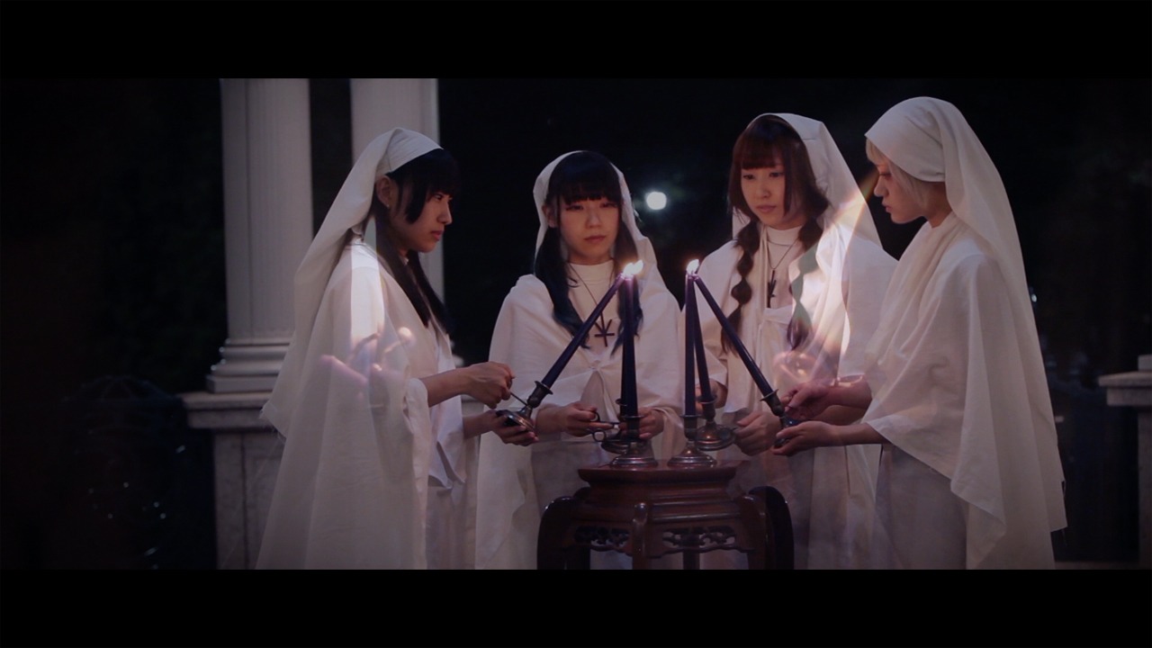 ゆくえしれずつれづれ「六落叫」MVのワンシーン。