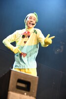 「ikki!!!!!i!!」を踊るふなっしーことユースケ。