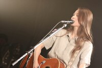 片平里菜（Photo by Taku Fujii）