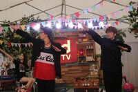 dTVブース「a-nation音楽生特番」でのエグスプロージョン。