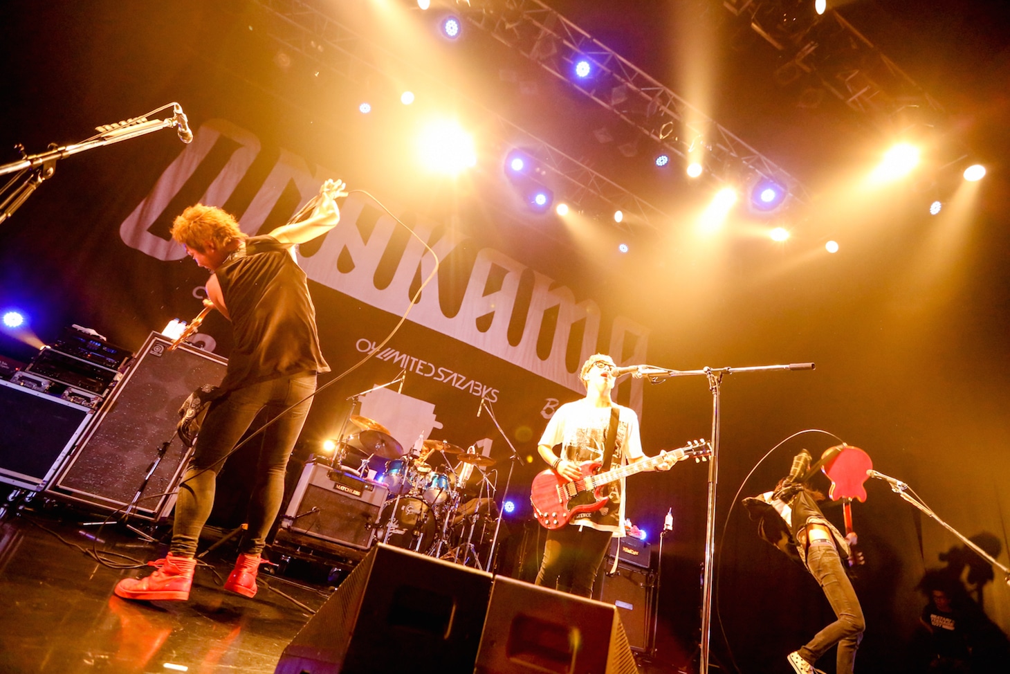 BLUE ENCOUNT（Photo by Viola Kam [V'z Twinkle]）