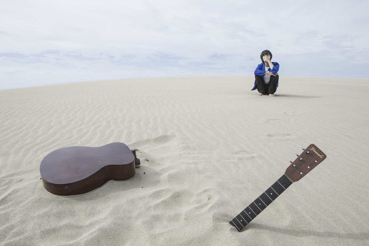 トクマルシューゴ、アイデア満載の新アルバム「TOSS」リリース