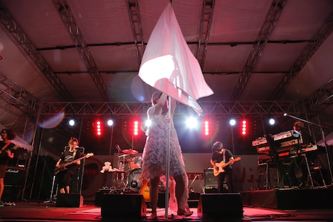 大森靖子（Photo by TEAM LIGHTSOME）