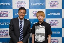 左から株式会社ローソン代表取締役で会長CEOの玉塚元一氏、中田ヤスタカ（CAPSULE）。