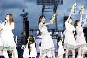 乃木坂46「"真夏の全国ツアー2016"～4th Year Birthday Live～」8月30日公演の様子。（写真提供：ソニー・ミュージックレコーズ）