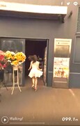 FlowBack「Come A Long Way」ミュージックビデオのワンシーン。