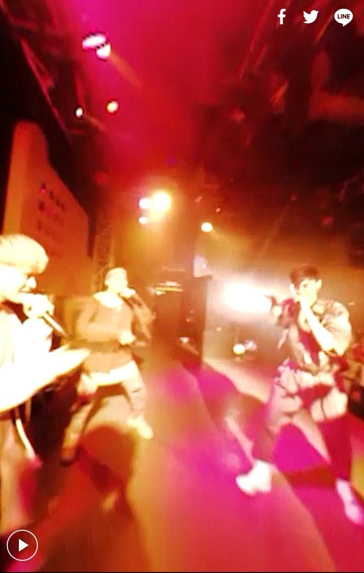 FlowBack「Come A Long Way」ミュージックビデオのワンシーン。