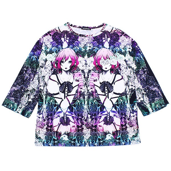 nqrseの衣装。