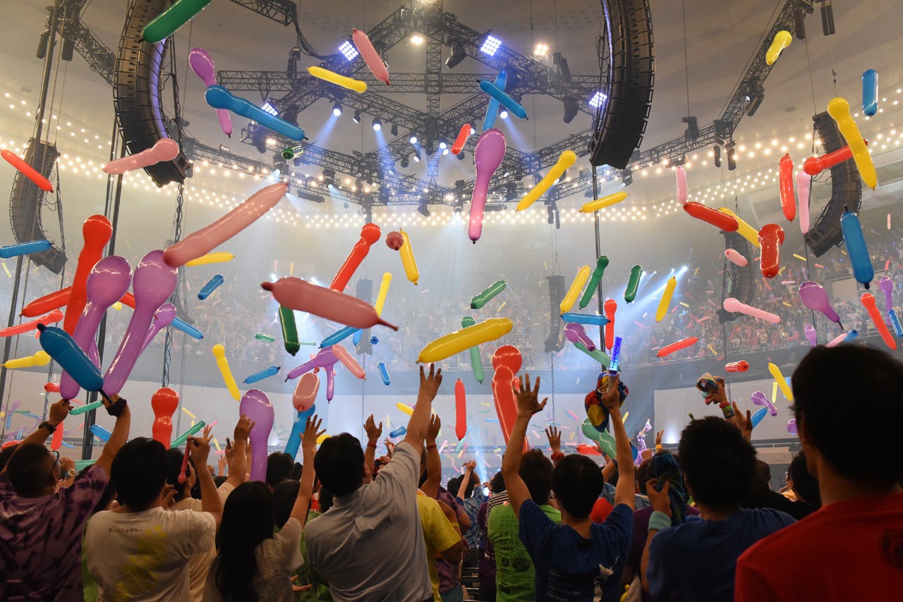 チームしゃちほこ「しゃちサマ2016 真夏のPOWER BALL」の様子。