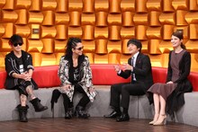 VAMPSのトークコーナーの様子。