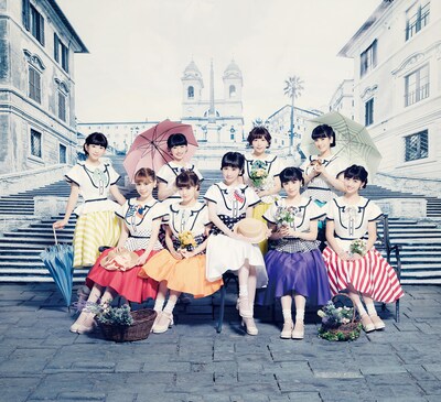 放課後プリンセス。後列左が長澤茉里奈。