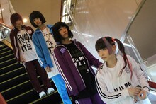 ゆるめるモ！「めんどいしんどいPUNKするか」ミュージックビデオのワンシーン。