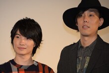 神木隆之介と野田洋次郎（RADWIMPS）。