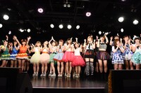 「@JAM×ナタリー EXPO 2016 幕張でちゃいまSHOWROOM」結果発表の様子。
