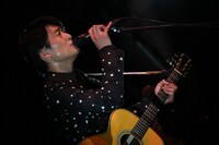 尾崎裕哉「billboard classics 尾崎裕哉 premium concert -『始まりの歌』-」東京・よみうり大手町ホール公演の様子。（撮影：（株）フォトスタジオアライ　新井秀幸）