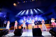 Little Glee Monster「ガオフェス2016~リトグリサマーキャンプ」東京・日比谷野外大音楽堂講演の様子。