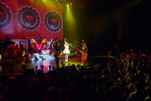 きゃりーぱみゅぱみゅ「スカパー！SUPER LIVE “KPP 5iVE YEARS PREMIUM LIVE in HAWAII”」の様子。