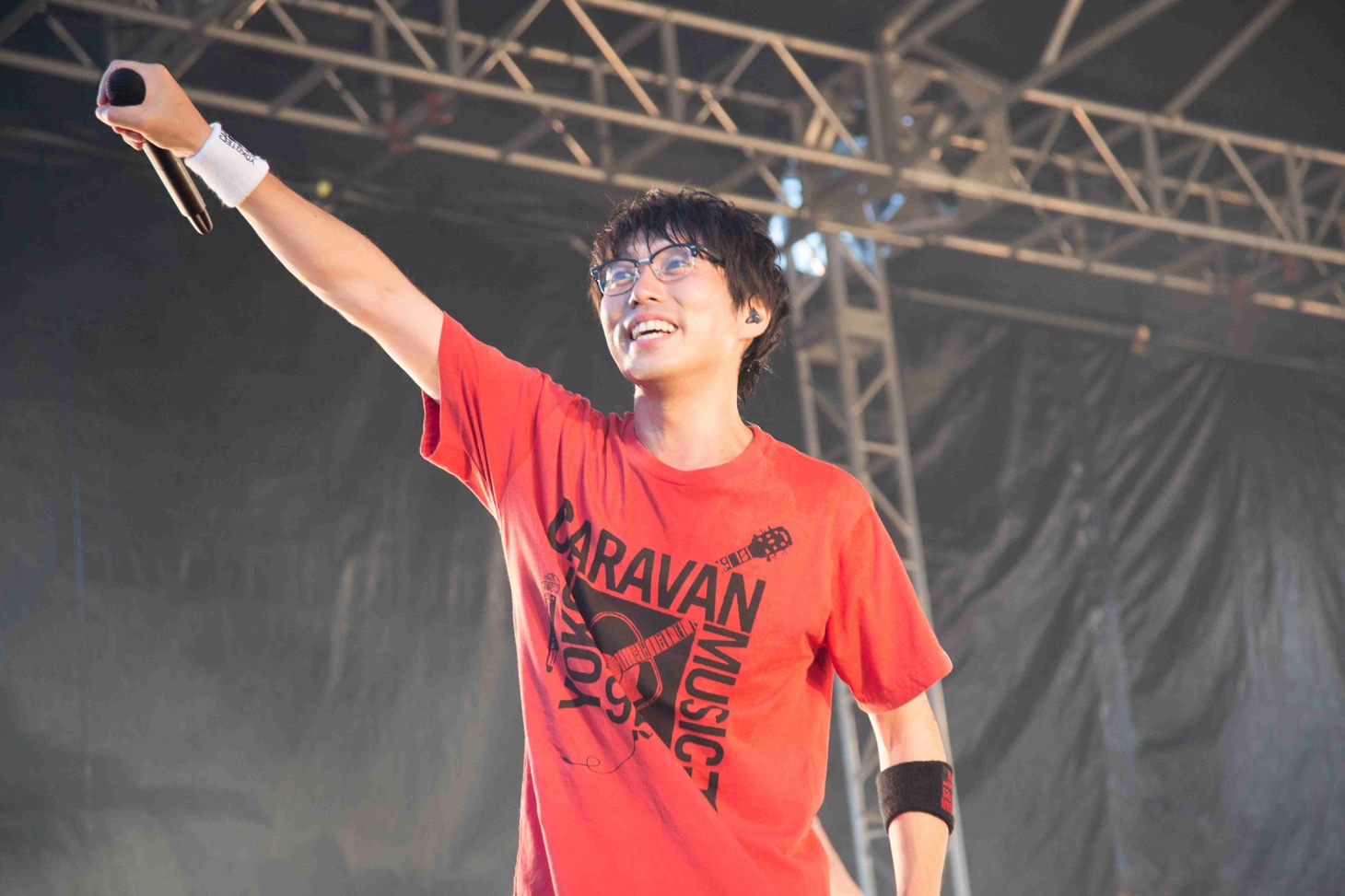 高橋優（写真提供：Warner Music Japan）